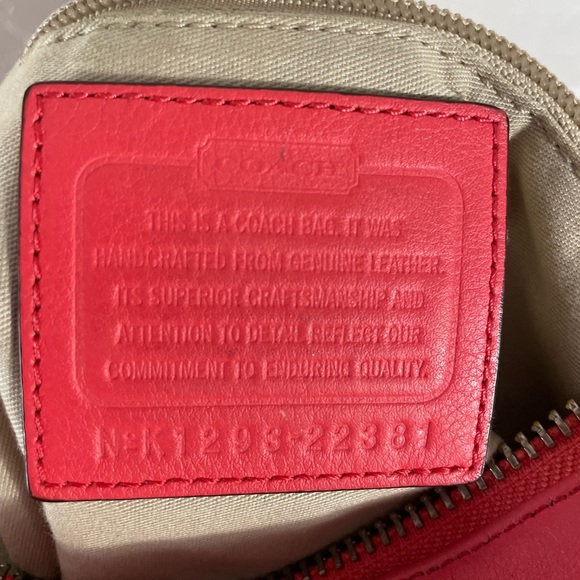 Coach restored legacy Courtenay hobo bag 22381 - Picture 13 of 13